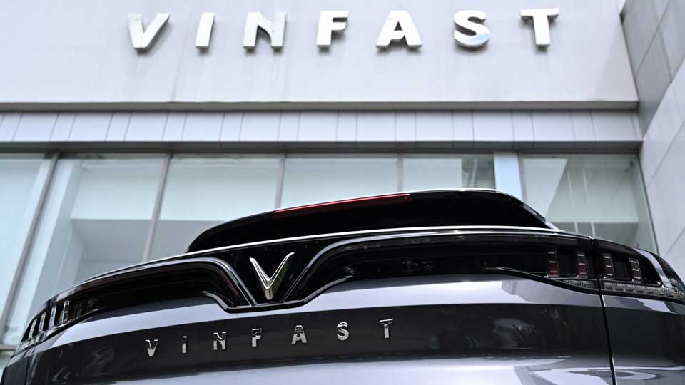 VinFast financial crisis