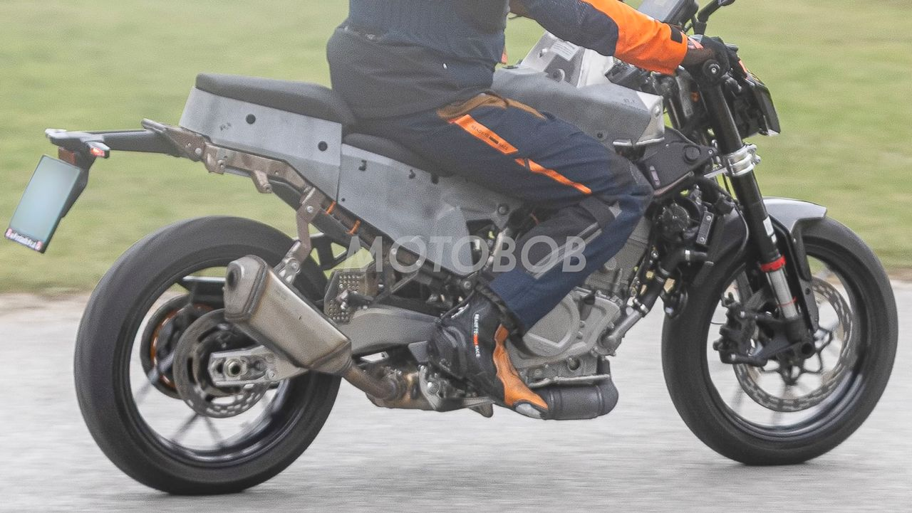 KTM 490 Duke